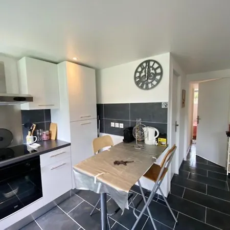 With 2 Bedrooms In With Furnished Terrace And Wifi 5 Km From The Beach Διαμέρισμα Tarnos
